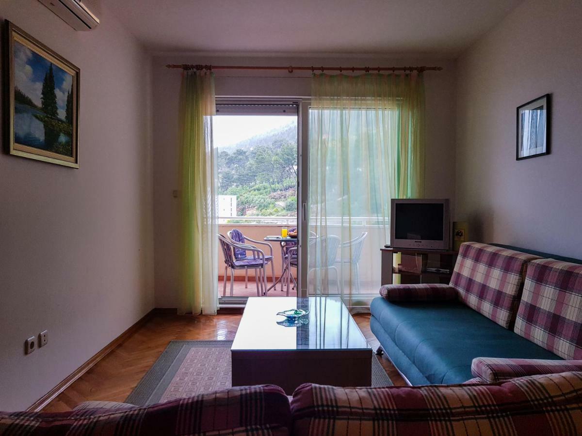Apartment Smile Baška Voda Екстериор снимка