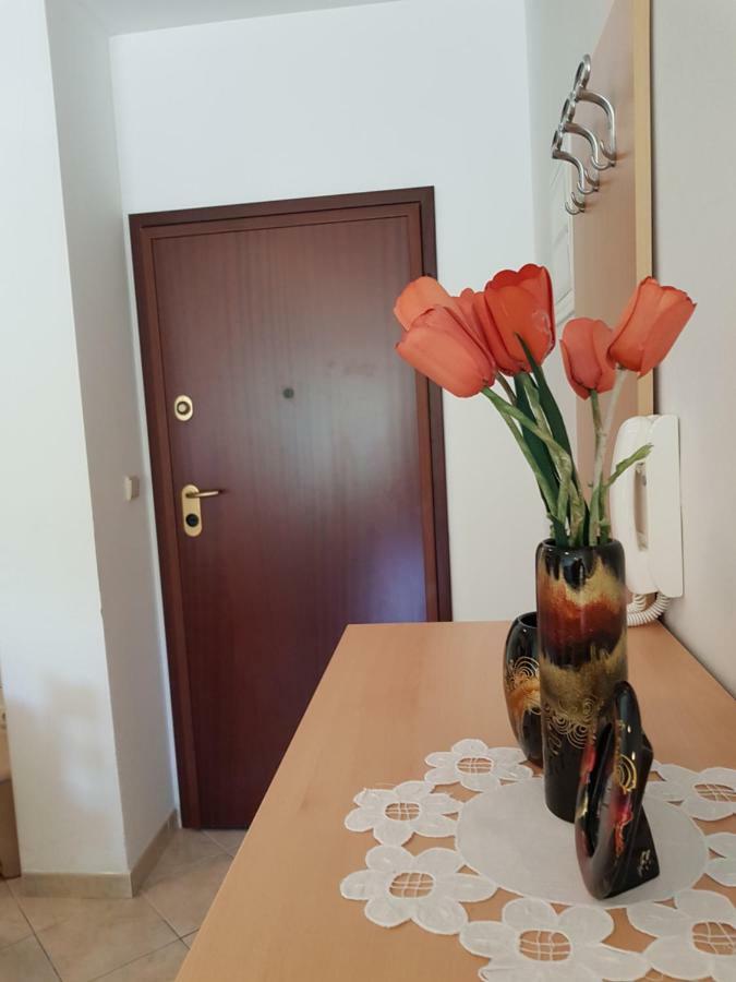 Apartment Smile Baška Voda Екстериор снимка